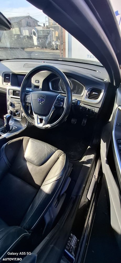 Dezmembrez Volvo V60 D2 - 21