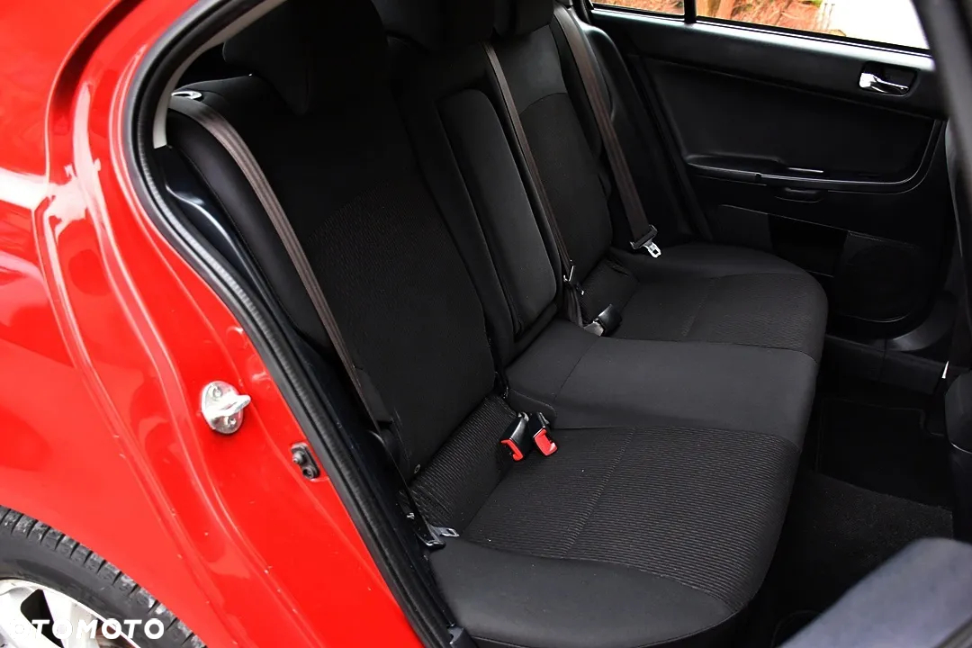 Mitsubishi Lancer 1.6 ClearTec XTRA - 31