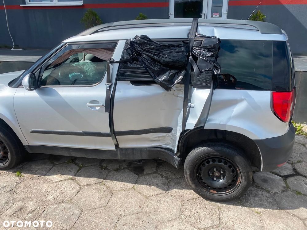Škoda Yeti Cała na Części - 5