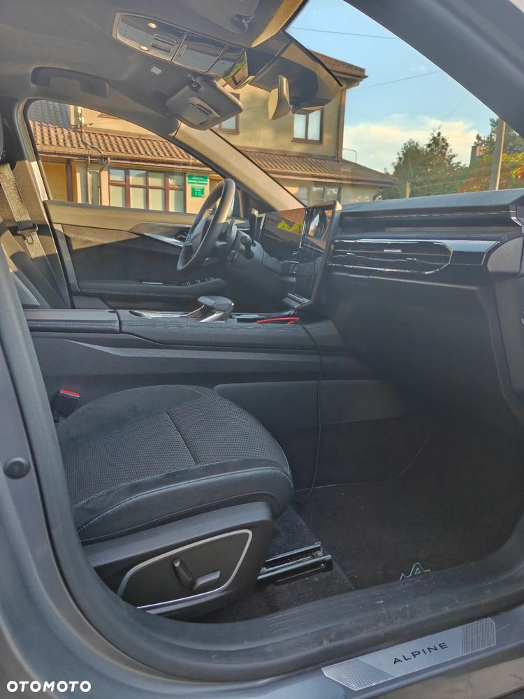 Renault Austral 1.3 TCe mHEV Iconic esprit Alpine - 6