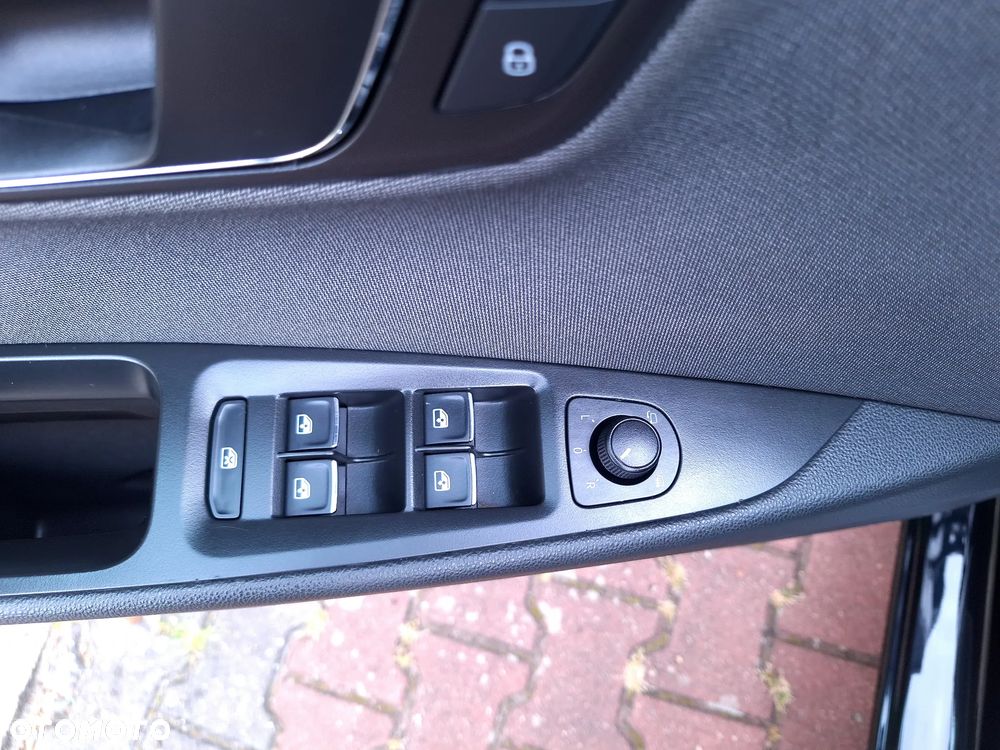 Seat Leon 2.0 TDI DSG Xcellence - 17