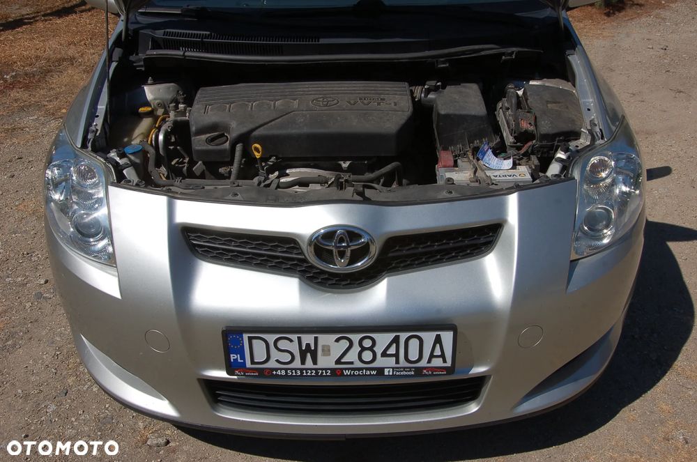 Toyota Auris 1.33 VVT-i Premium - 14