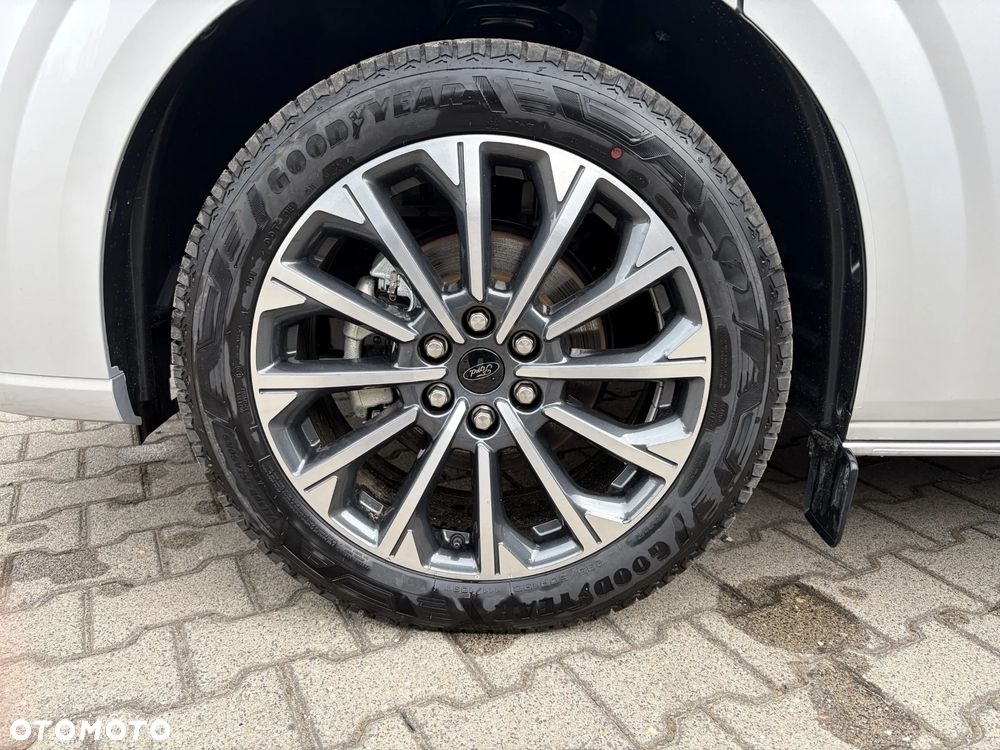 Ford Tourneo Custom 2.0 EcoBlue 320 AWD L2 Titanium - 10