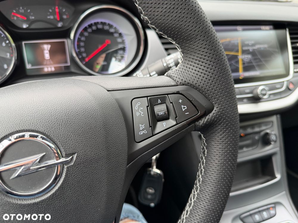 Opel Astra 1.4 Turbo Innovation - 25