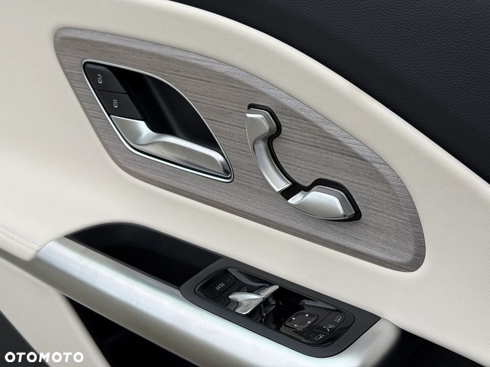 Mercedes-Benz CLA 200 58kWh - 18