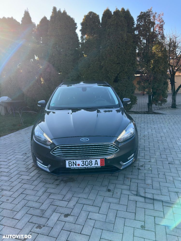 Ford Focus 2.0 TDCi DPF Start-Stopp-System Titanium - 11