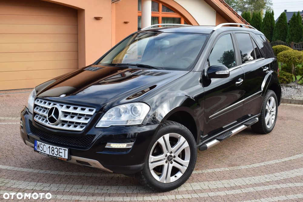 Mercedes-Benz ML - 12