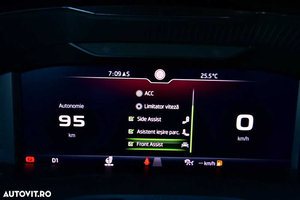 Skoda Superb 2.0 TDI DSG Style - 30