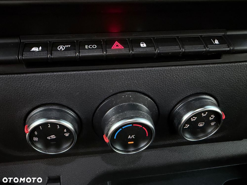 Renault Master - 30