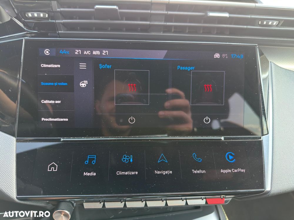 Peugeot 408 1.6L 180 PHEV GT - 7