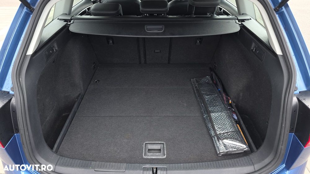 Volkswagen Golf 1.6 TDI BMT Highline - 19