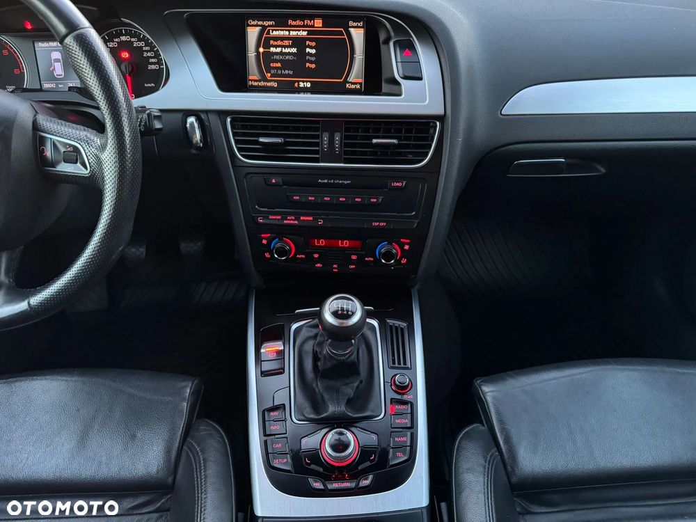 Audi A4 Avant 2.0 TDI - 18