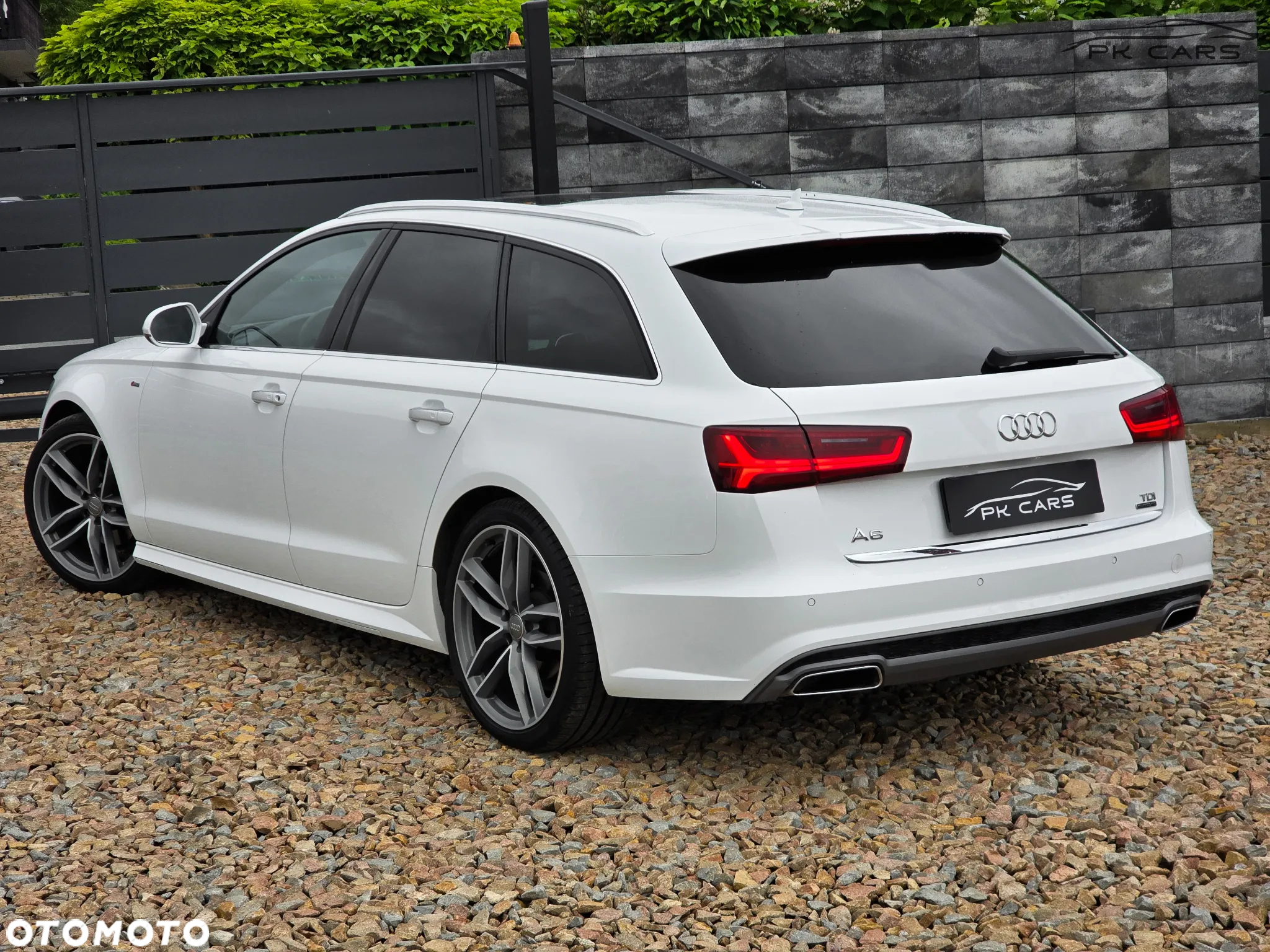 Audi A6 Avant 2.0 TDI quattro S tronic - 8