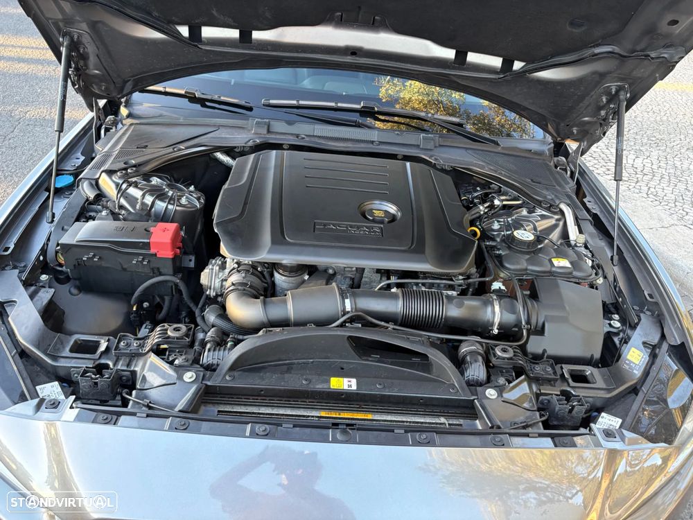 Jaguar XE 20d AWD Aut. Portfolio - 10