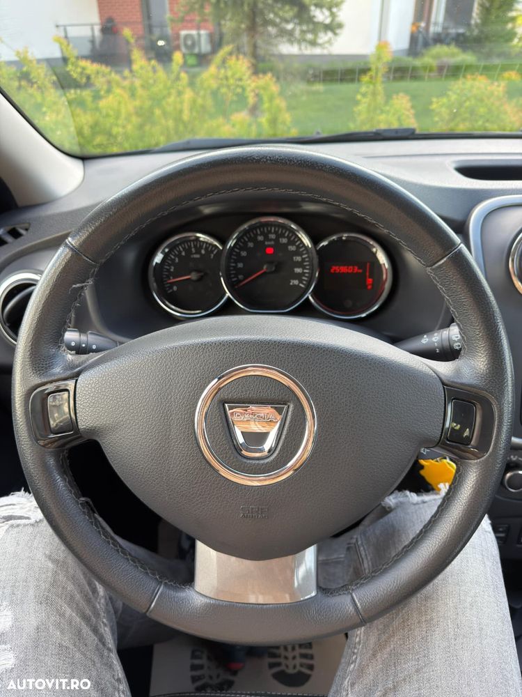 Dacia Logan 0.9 TCe 90 CP Laureate - 12