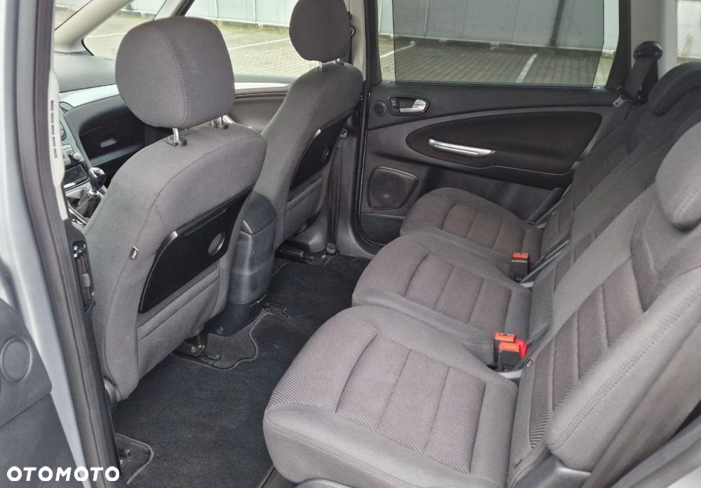 Ford S-Max 2.0 TDCi DPF Titanium - 24