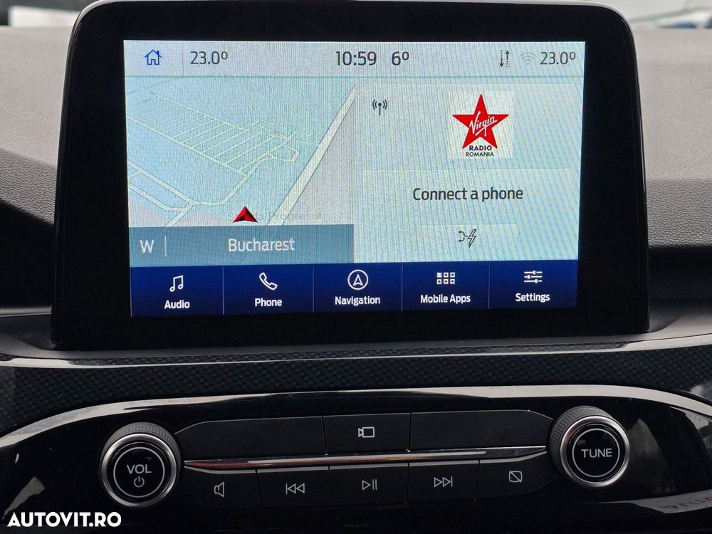 Ford Kuga 2.5 Duratec FHEV ST-LINE - 19