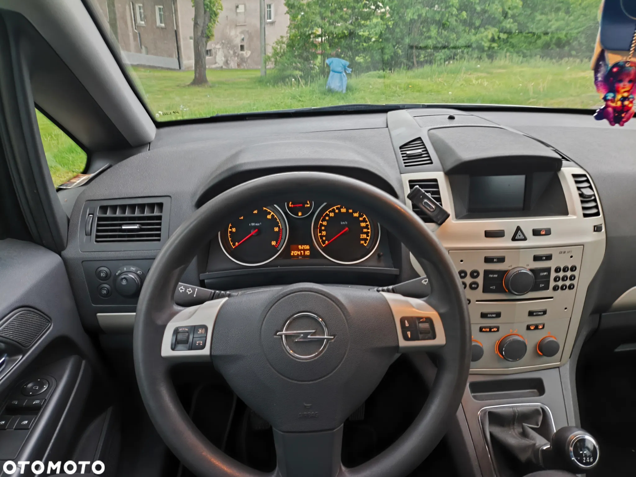 Opel Zafira - 12