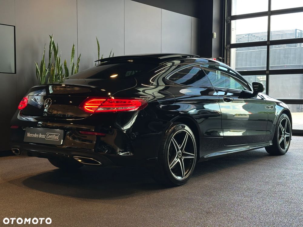 Mercedes-Benz Klasa C 200 4-Matic 9G-Tronic - 6