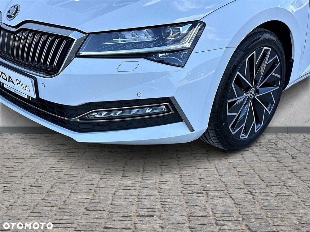 Skoda Superb 2.0 TDI SCR 4x4 L&K DSG - 35