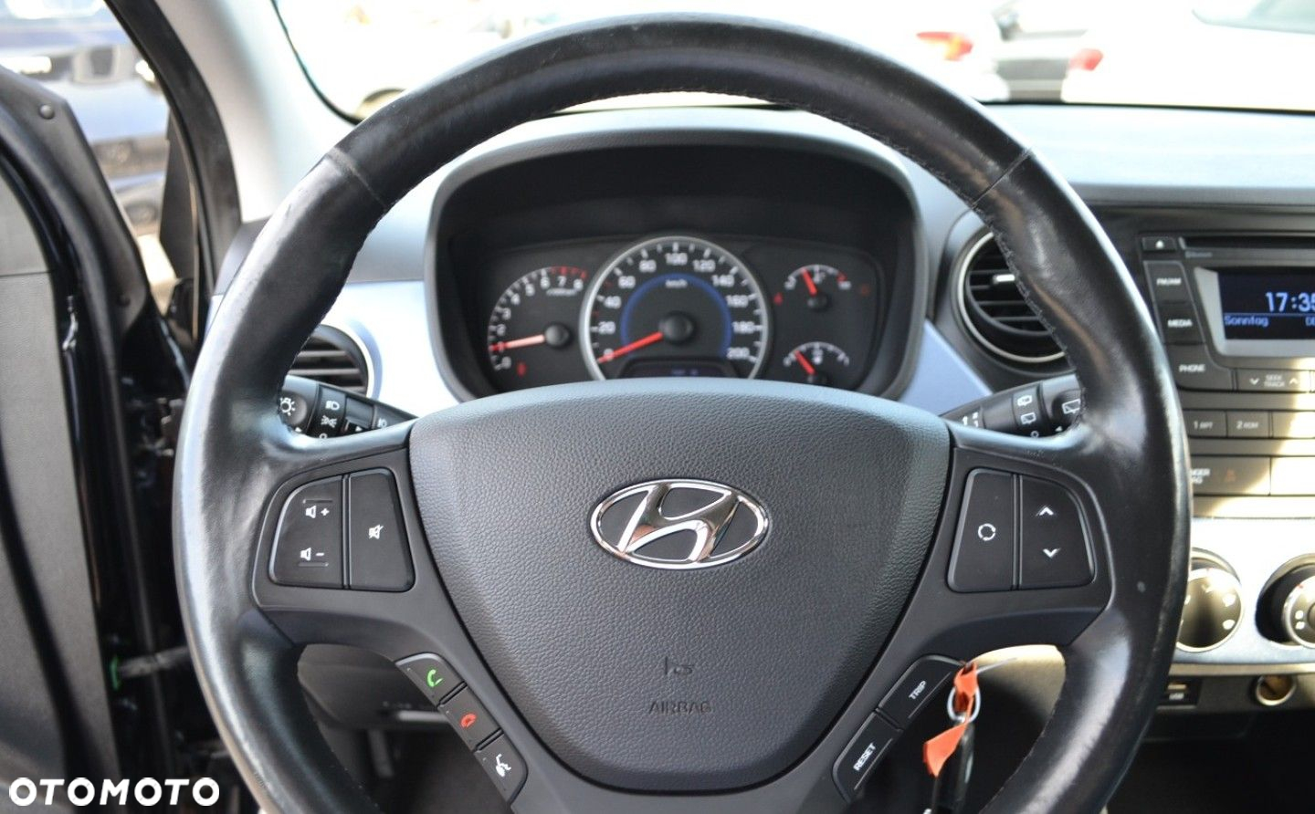 Hyundai i10 1.0 Black Line - 28