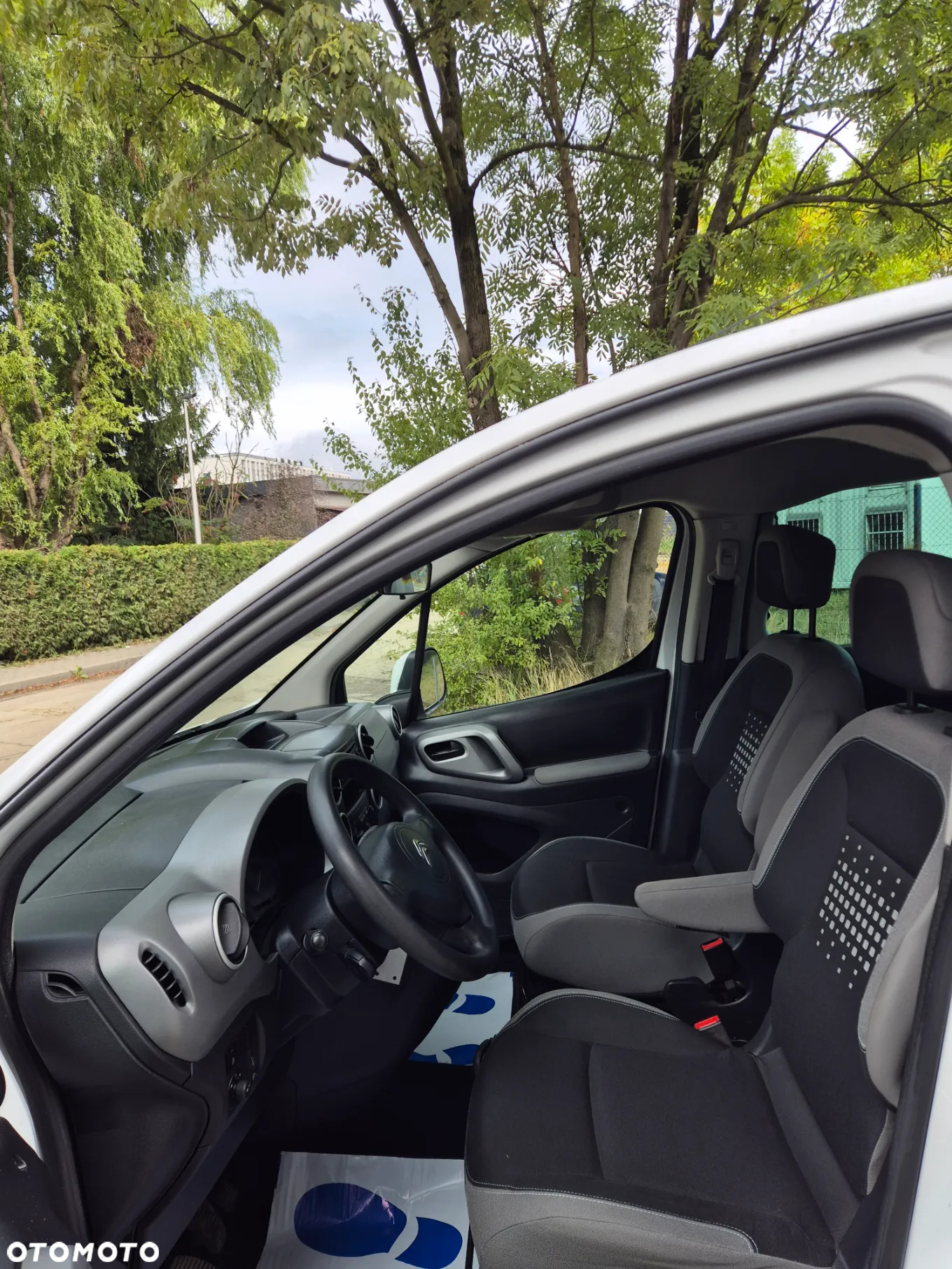 Citroën Berlingo 1.6 HDi Selection - 14