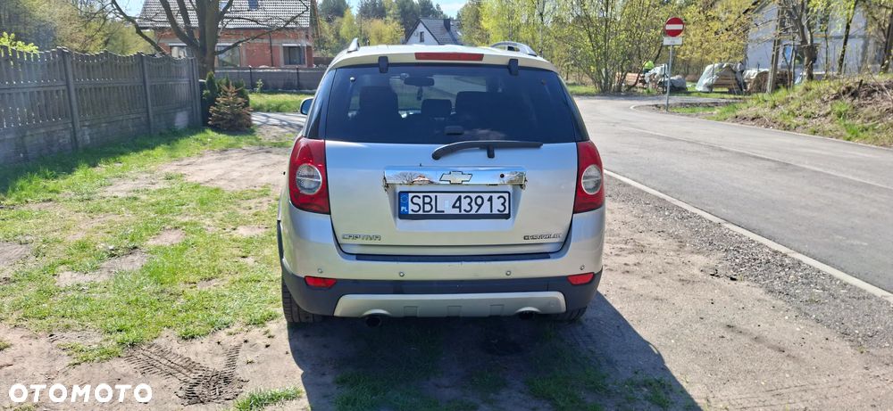 Chevrolet Captiva 2.0 d LT high - 4