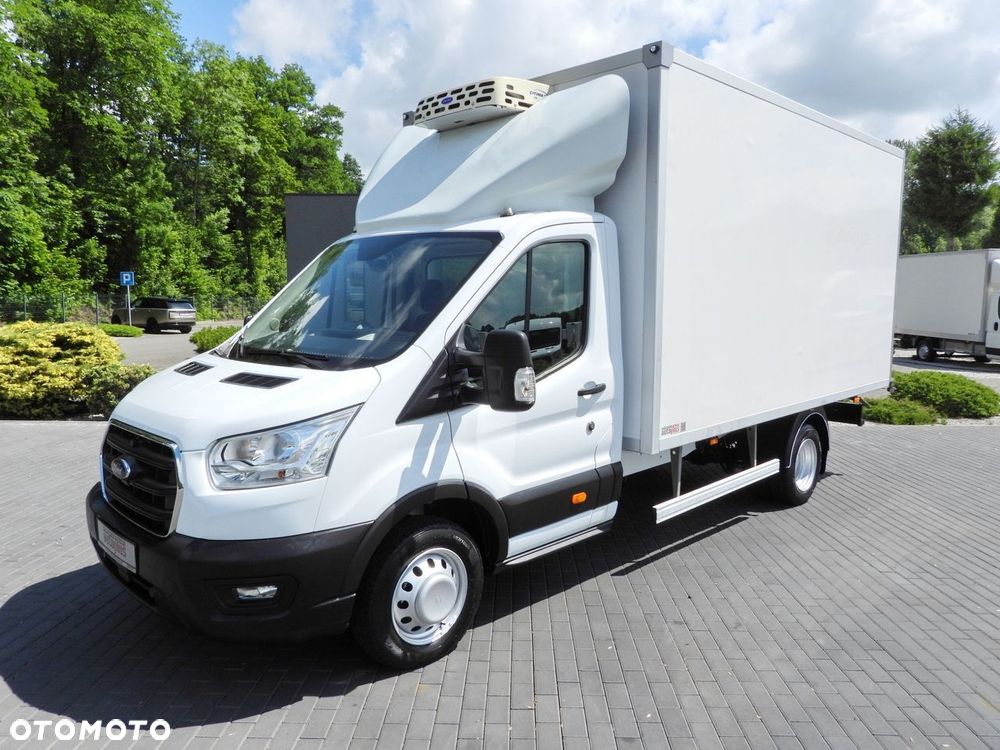 Ford TRANSIT CHŁODNIA KONTENER 0*C 8 PALET TEMPOMAT BLIŹNIACZE KOŁA KLIMATYZACJA  130KM - 21