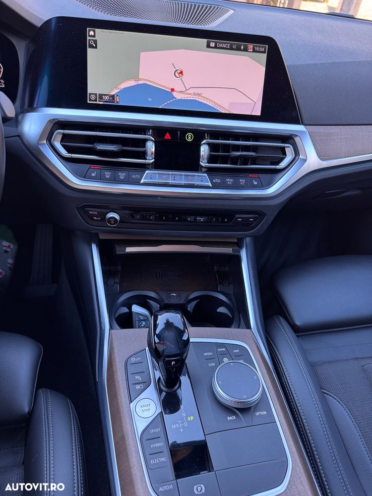 BMW Seria 3 2021 — imagine 8