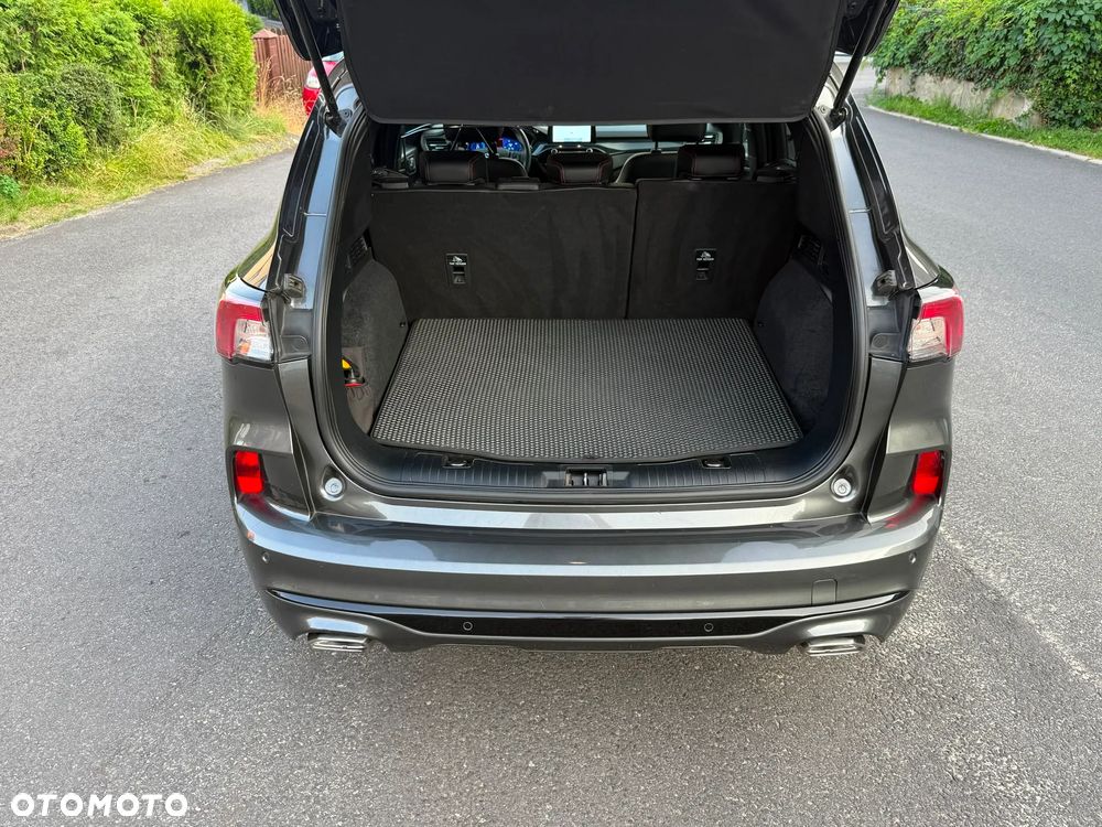 Ford Kuga 2.5 Duratec PHEV ST-LINE X - 21