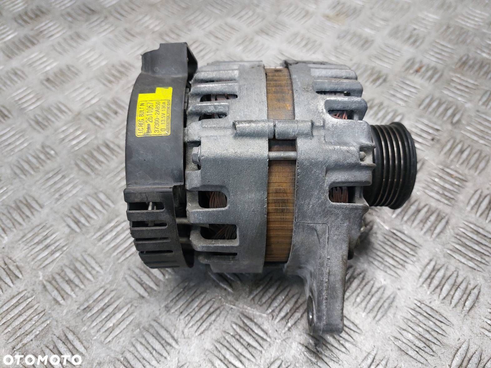 ALTERNATOR KIA CEED II 1.6 CRDI 37300-2A850 - 1