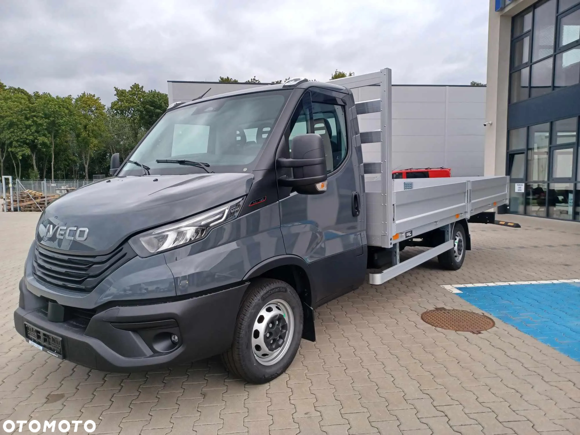 Iveco Daily 35S18H 3.0 Diesel 180 KM Skrzynia otwarta, GSC ZABUDOWY! - 6