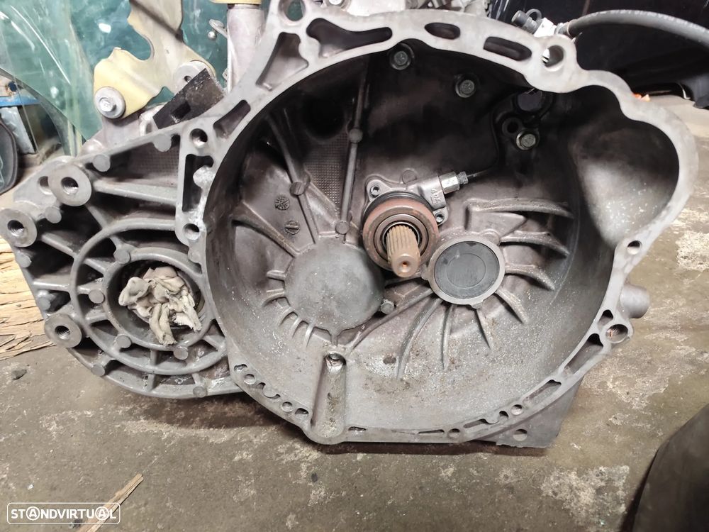 Chevrolet Captiva 2.0 D / CAIXA VELOCIDADES - CV131 - 2