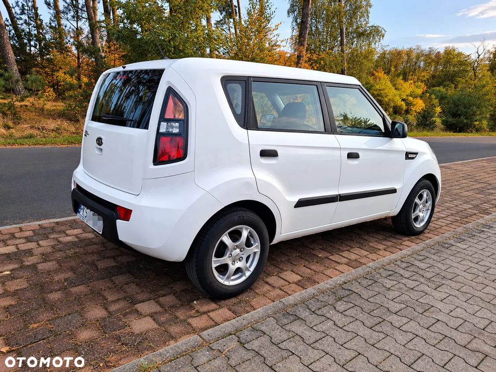 Kia Soul 2009 photo 4