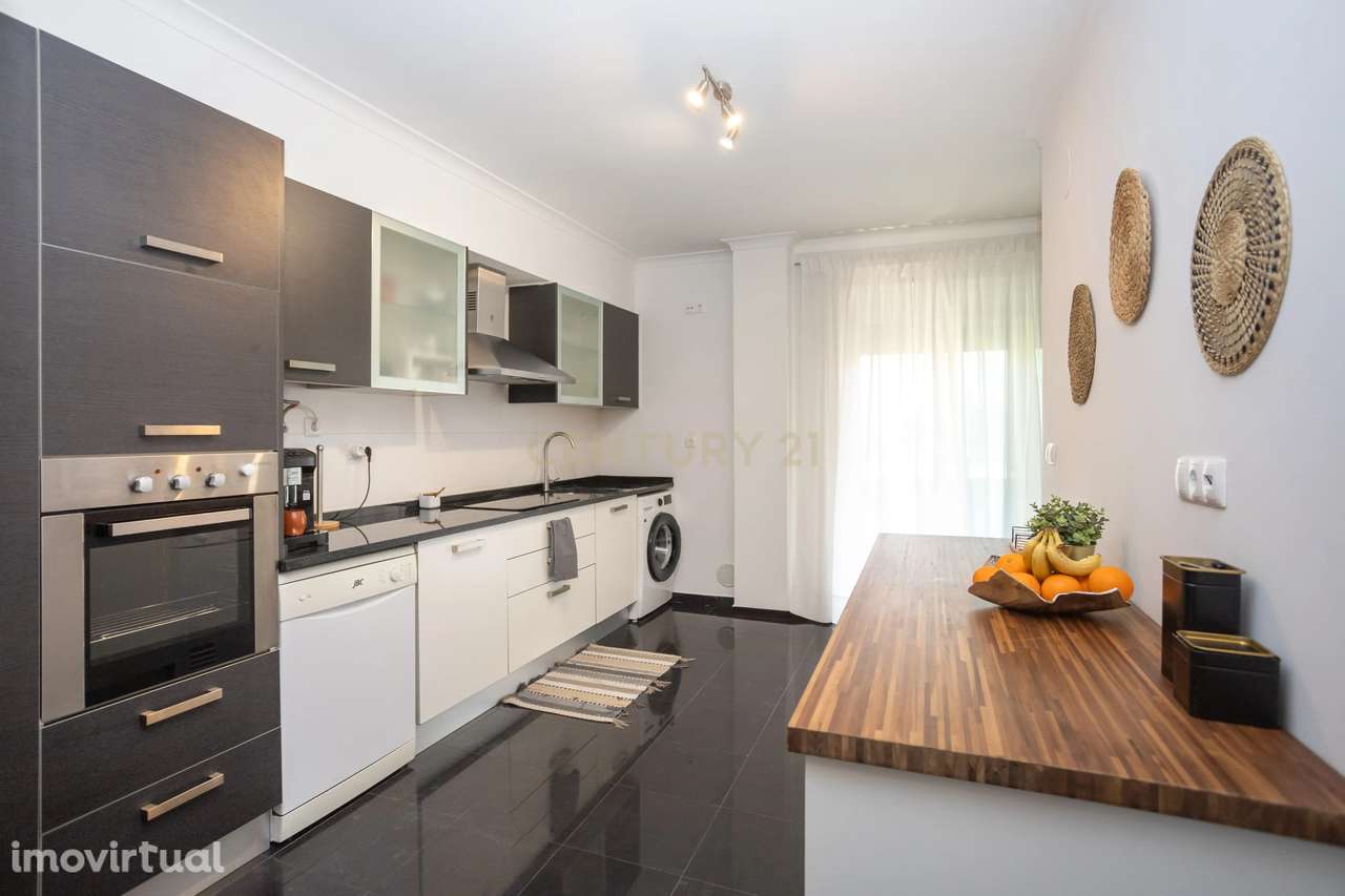 T2 c/parqueamento e arrecadação em Condomínio Privado - Alhos Vedros - Grande imagem: 2/41