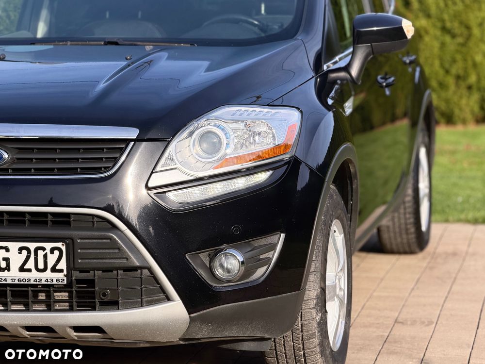 Ford Kuga 2.0 TDCi 4x4 Titanium - 23