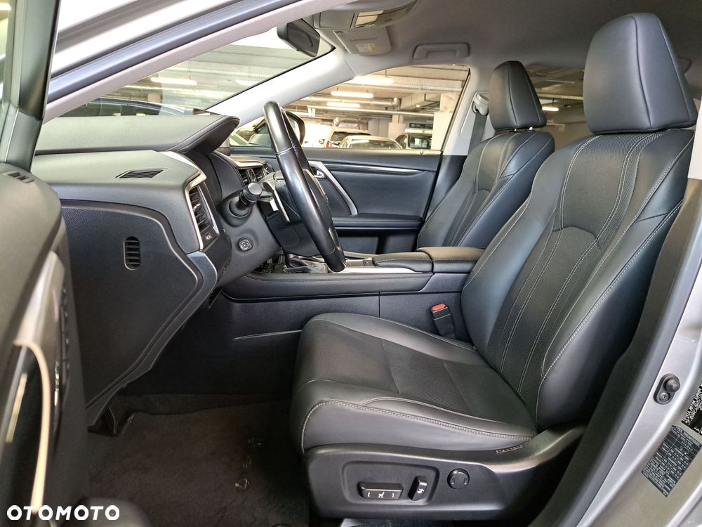 Lexus RX 300 F-Impression - 11