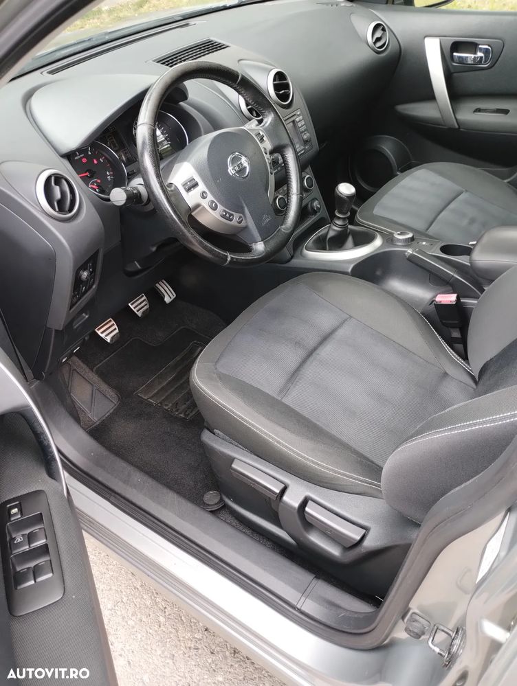 Nissan Qashqai+2 1.6 dCi DPF 4x4 Start/Stop acenta - 9
