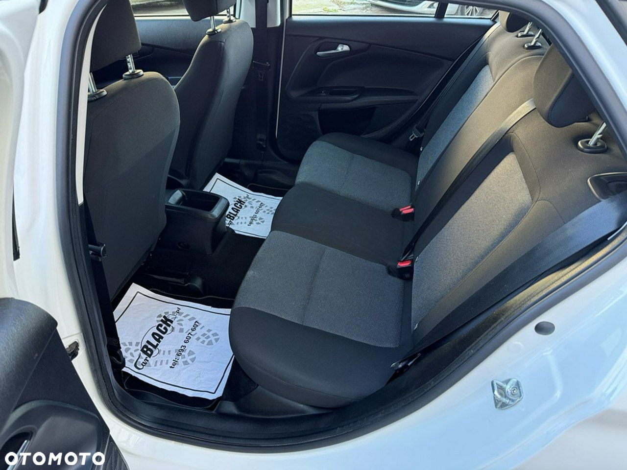 Fiat Tipo - 18
