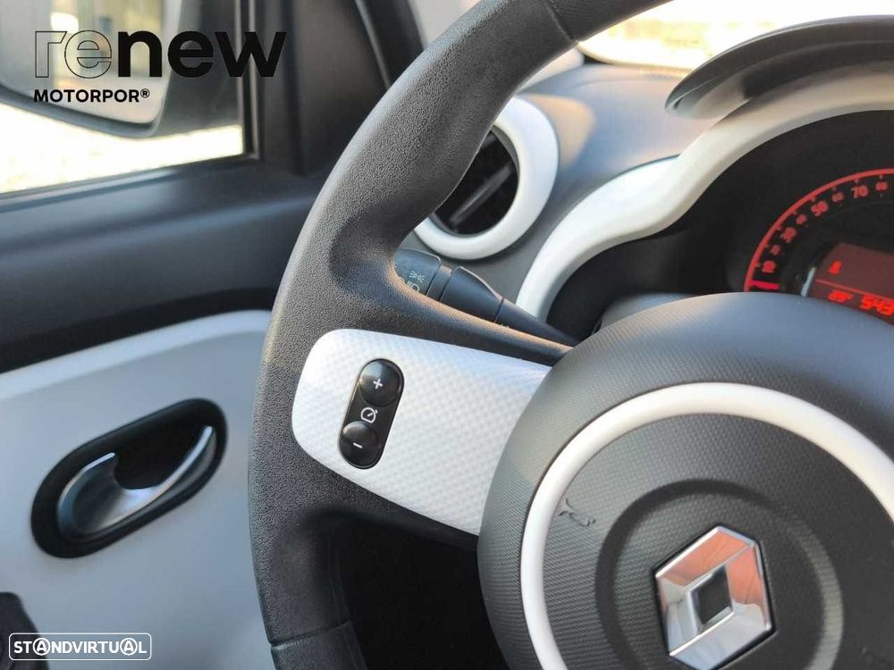 Renault Twingo 1.0 SCe Equilibre - 17