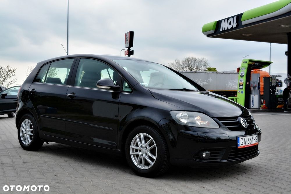 Volkswagen Golf Plus 1.6 FSI Tour - 3