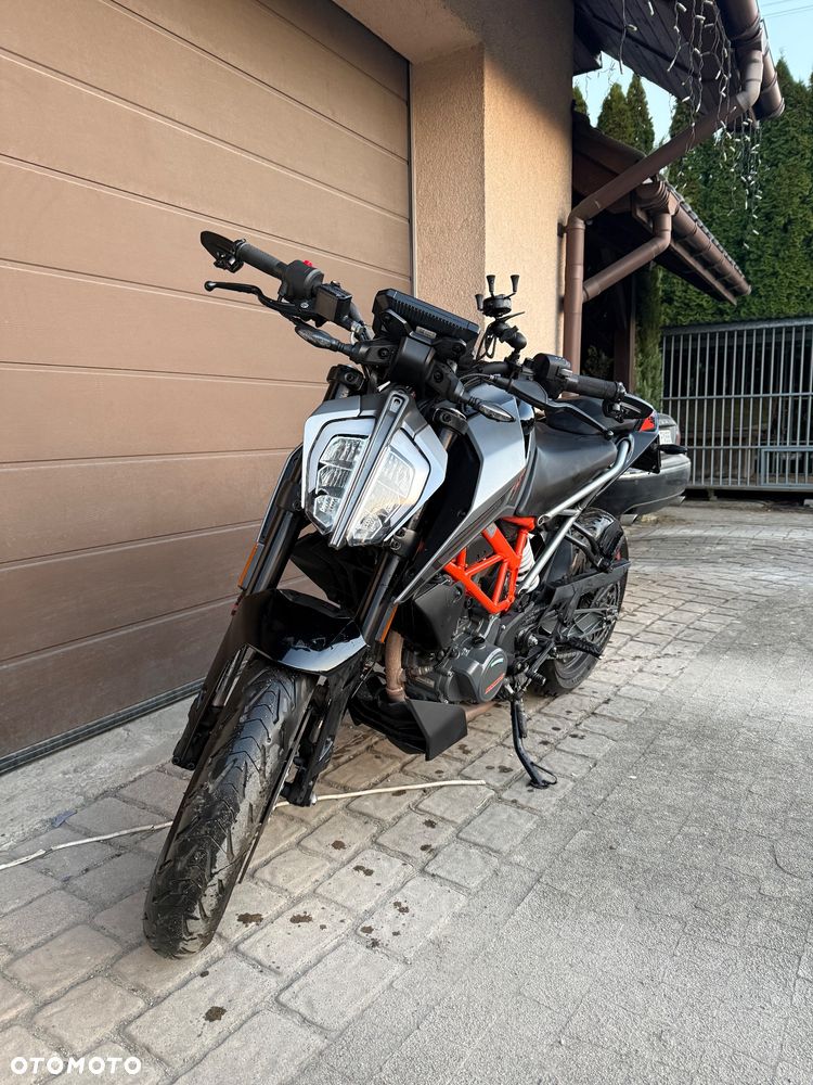 KTM Duke - 3