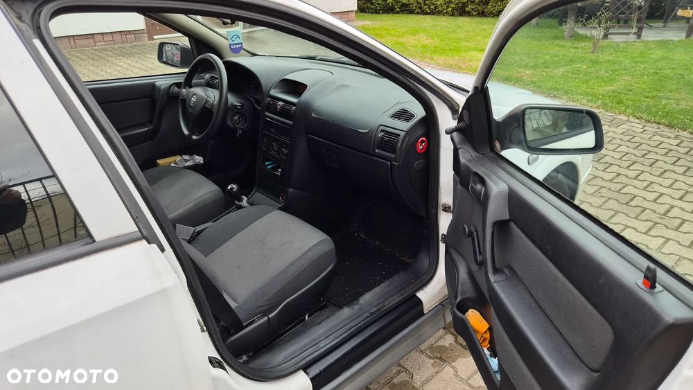 Opel Astra - 8