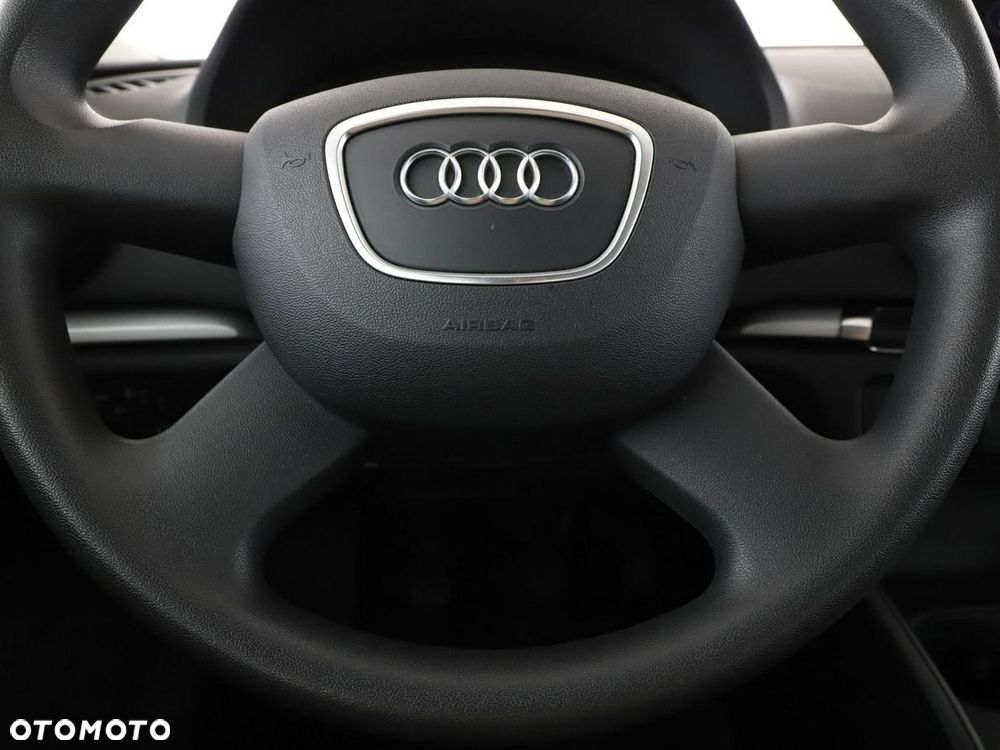 Audi A3 Sportback 2.0 TDI Attraction - 21