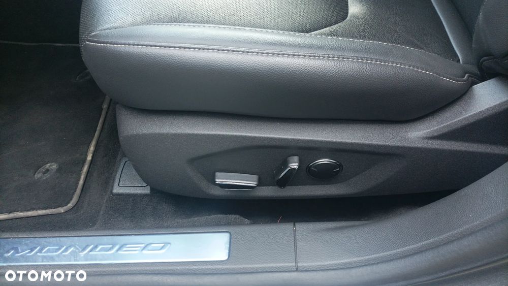 Ford Mondeo 2.0 Ti-VCT Titanium - 20