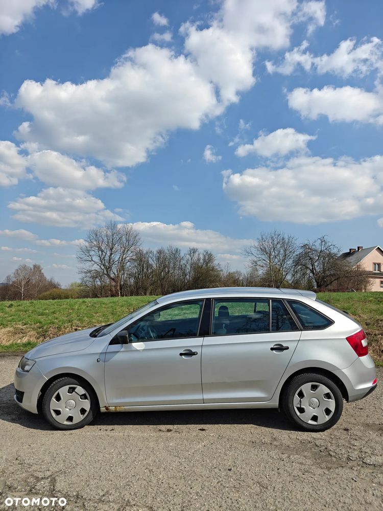 Skoda RAPID 1.6 TDI DPF Ambition Max - 6