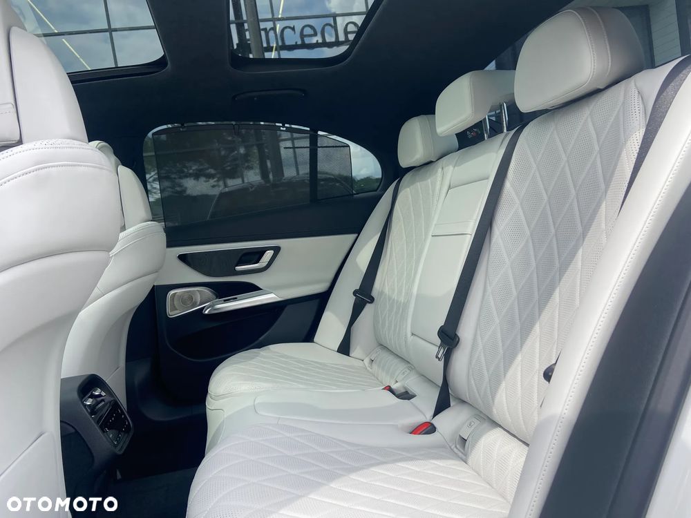 Mercedes-Benz Klasa E 450 d mHEV 4-Matic AMG 9G-Tronic - 9