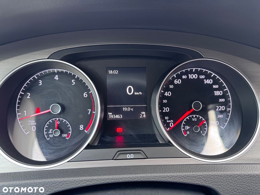 Volkswagen Golf 1.4 TSI (BlueMotion Technology) Highline - 32