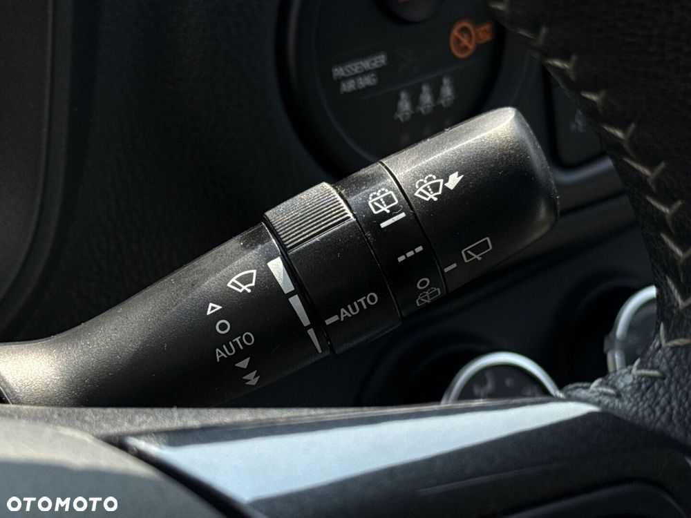 Toyota Yaris - 22