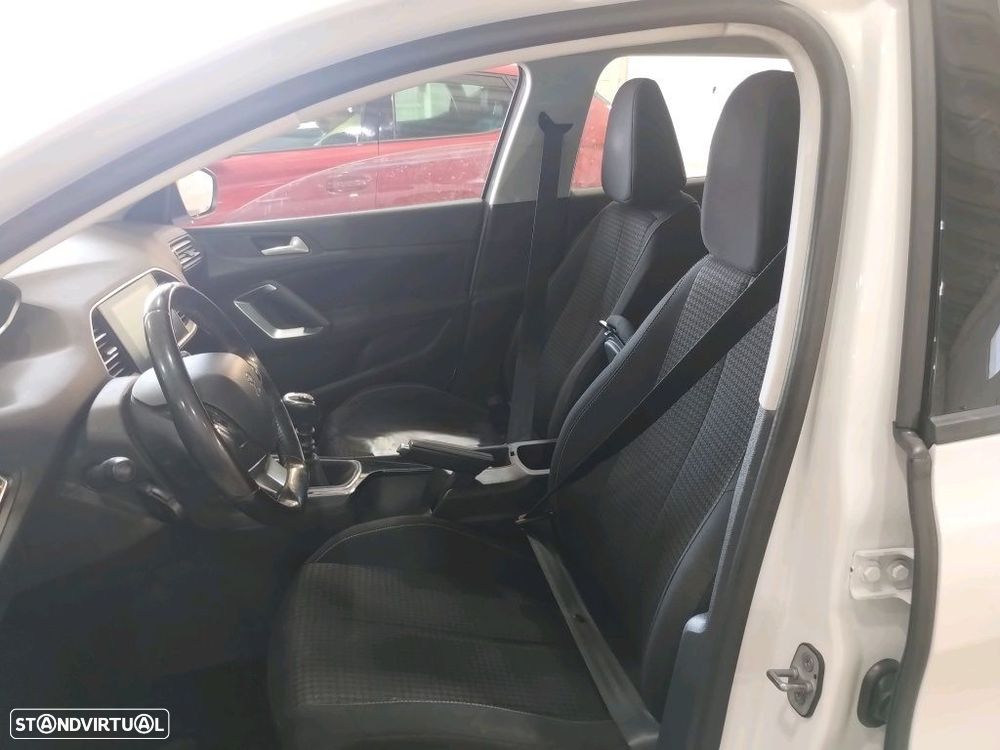 Peugeot 308 1.5 BlueHDi Business Line - 5